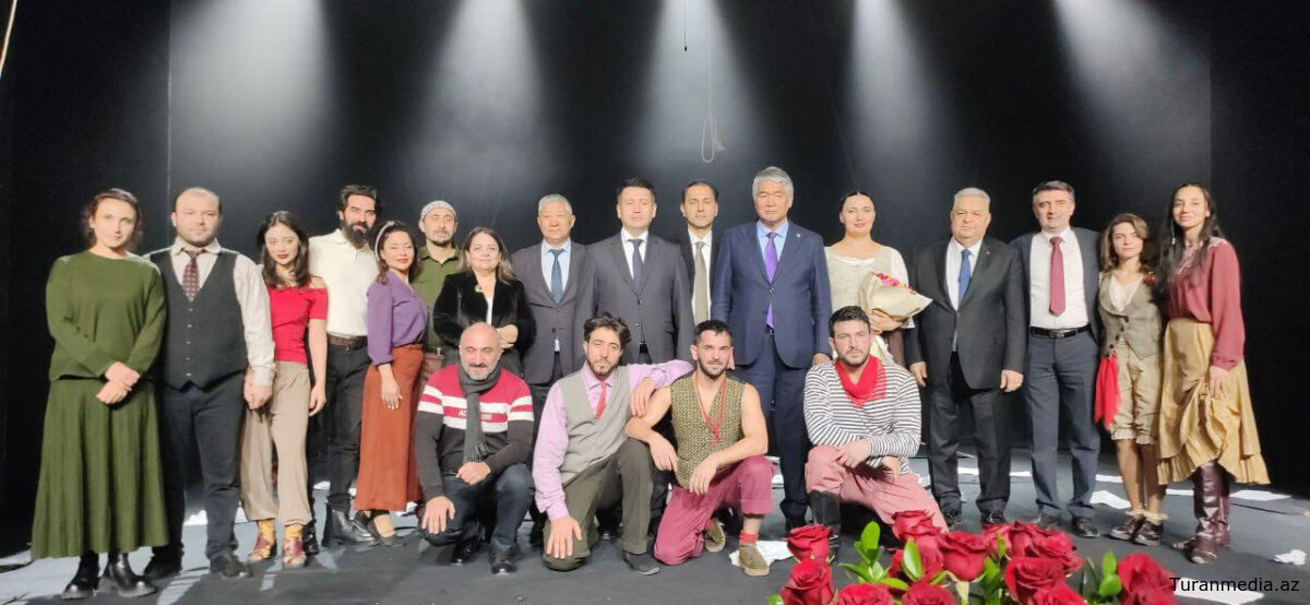 Azərbaycan Dövlət Pantomim Teatrı Qırğızıstanda qastrolda olub