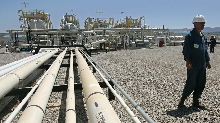Баррель преткновения: в Ираке спорят о цене экспорта нефти компаниями из РФ