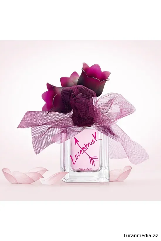 Vera Wang представляет аромат "Love": ода современной романтике