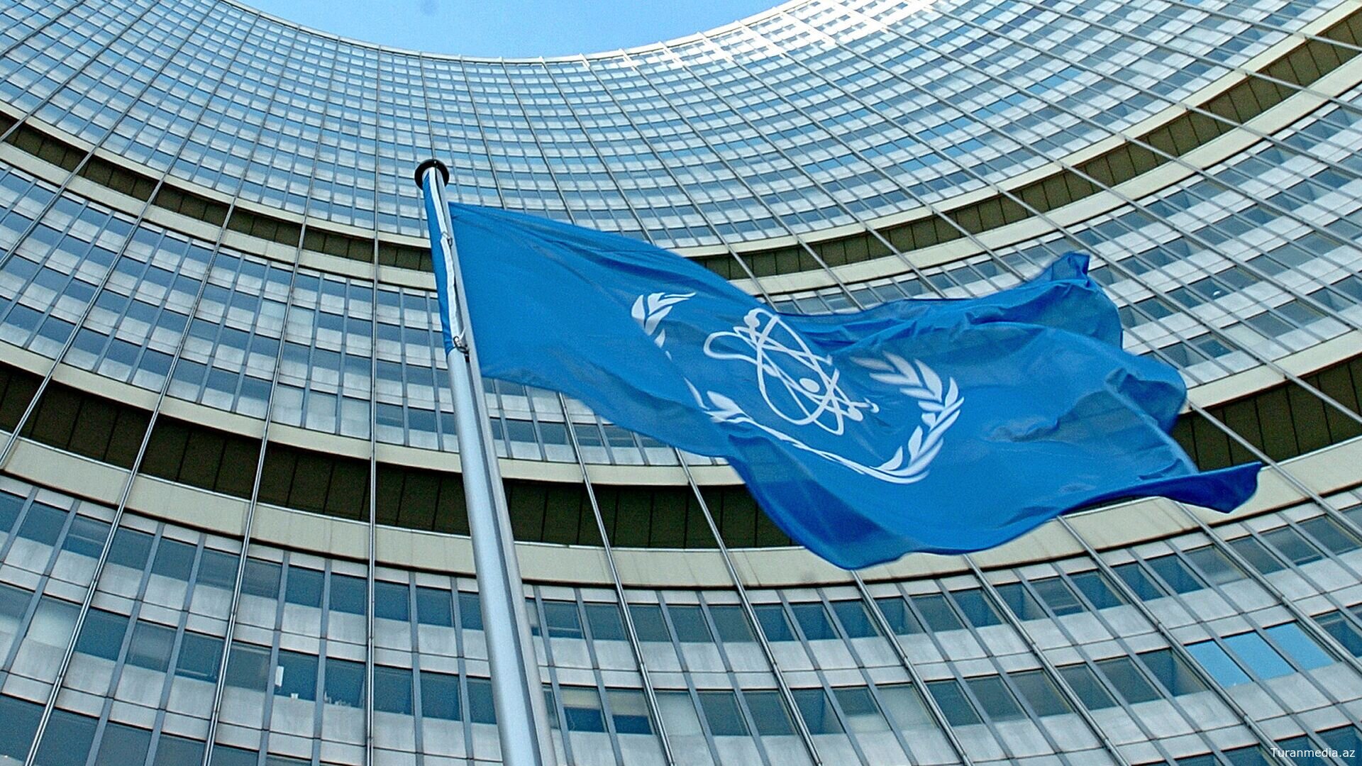 Исламская республика осудила антииранскую резолюцию МАГАТЭ и объявила об ответных действиях