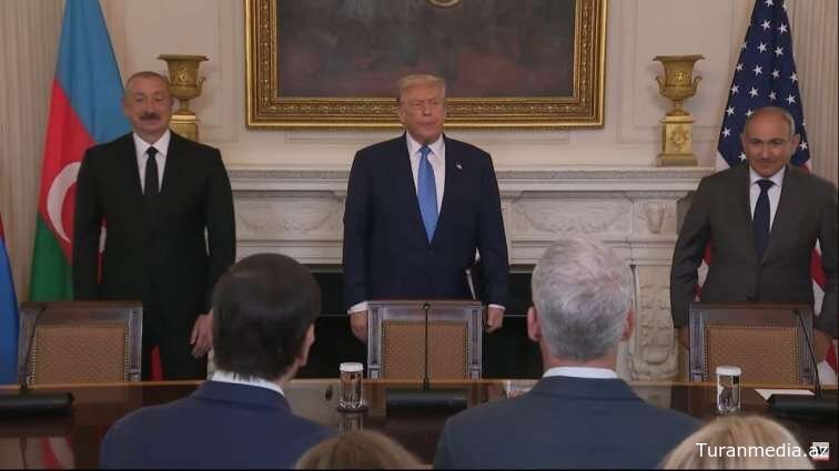 Президент США Дональд Трамп (цитаты приведены не дословно, но точно передают их смысл):