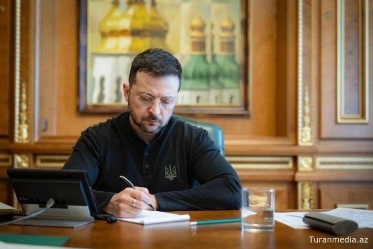 Украина ввела санкции против компаний РФ и Кита