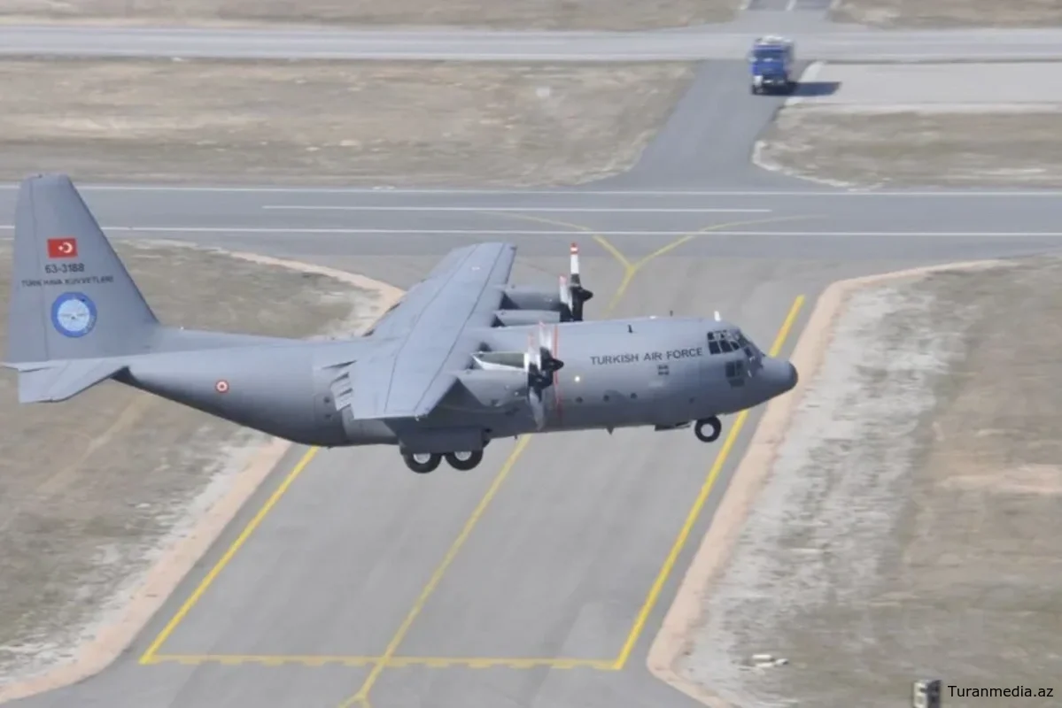 Новые кадры с места крушения турецкого военно-транспортного самолета С-130 в Грузии (ТАСС, APA)