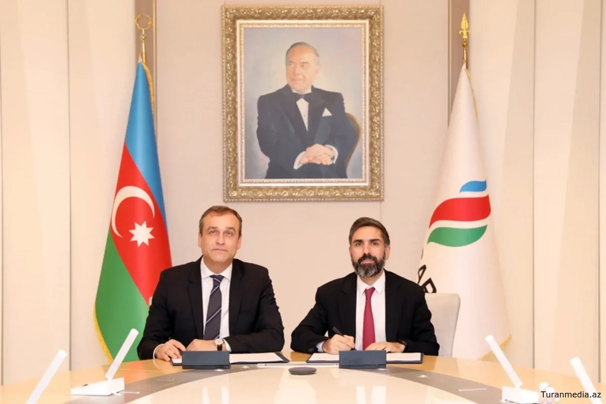SOCAR и венгерская MVM ONEnergy подписали новое соглашение о поставках природного газа