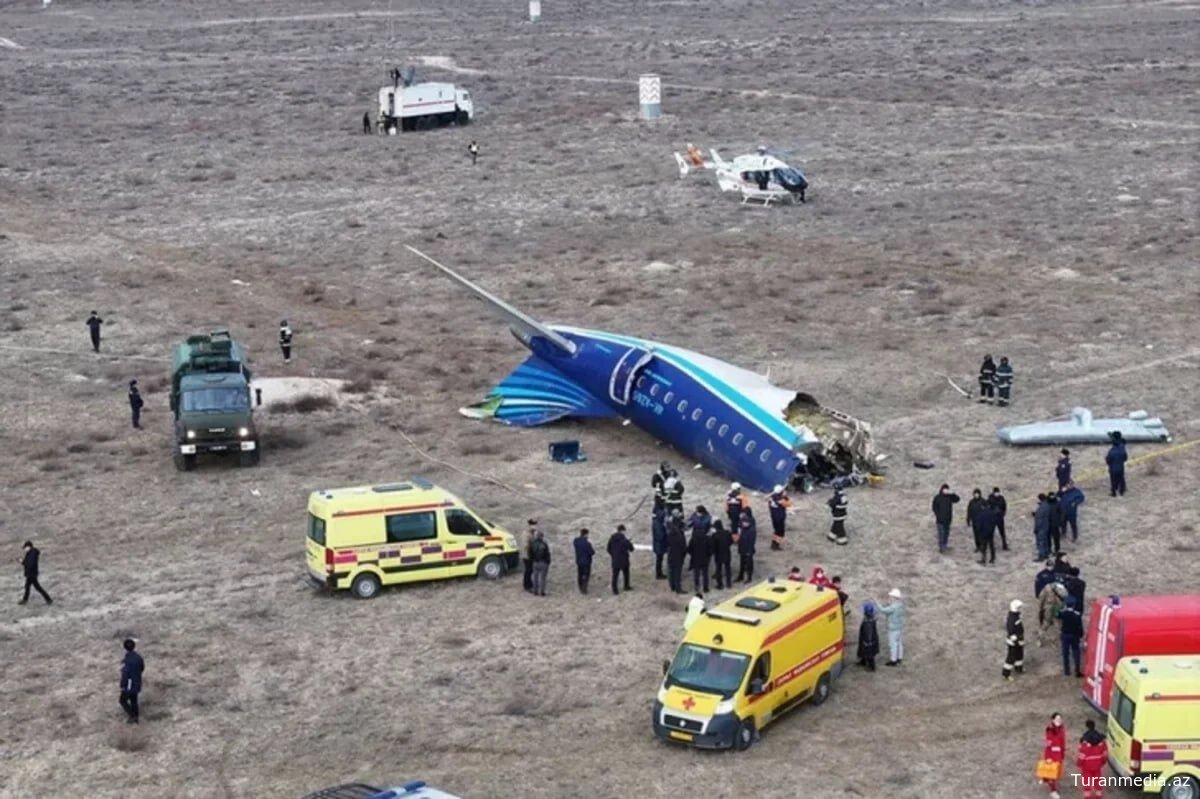 Крушение самолета AZAL под Актау: Минтранс Казахстана продолжает расследование